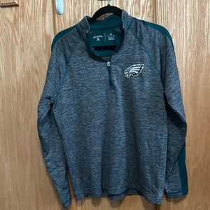 Antigua Men’s Long Sleeve Eagles pull over. Size Medium.